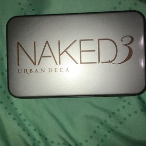 Naked 3 brush set